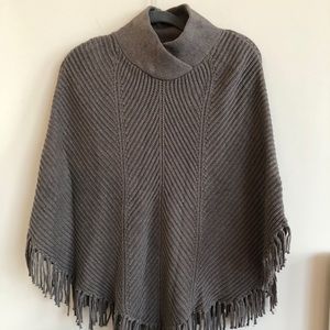 {Banana Republic} Poncho
